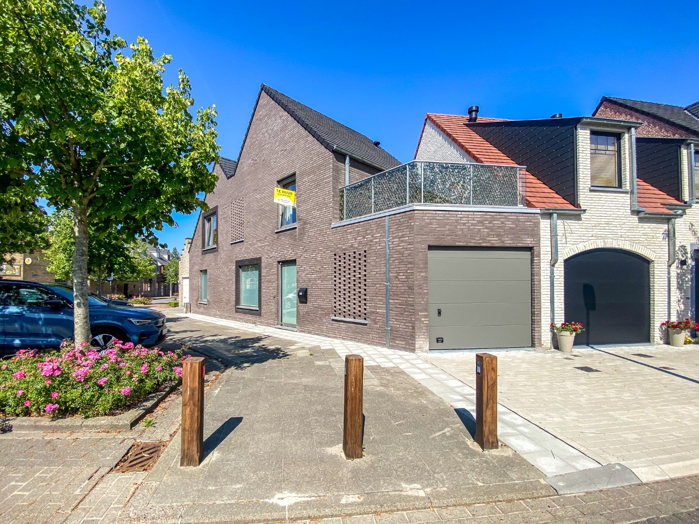 Prachtig afgewerkte zeer lichtrijke nieuwbouwwoning te Ramskapelle (Nieuwpoort). 