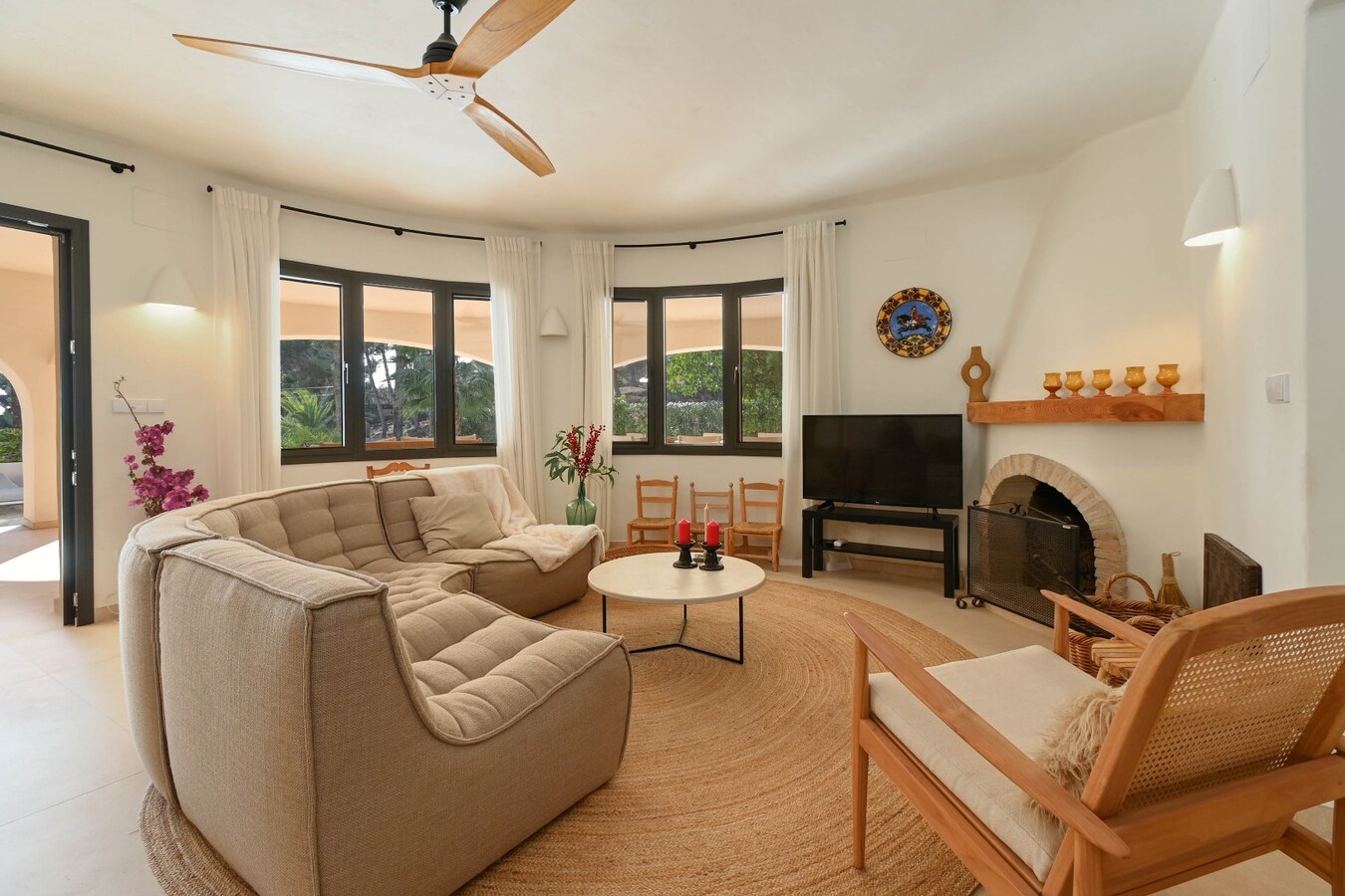 Villa Amare – Elegant wonen in Ibizastijl aan de Costa Blanca 