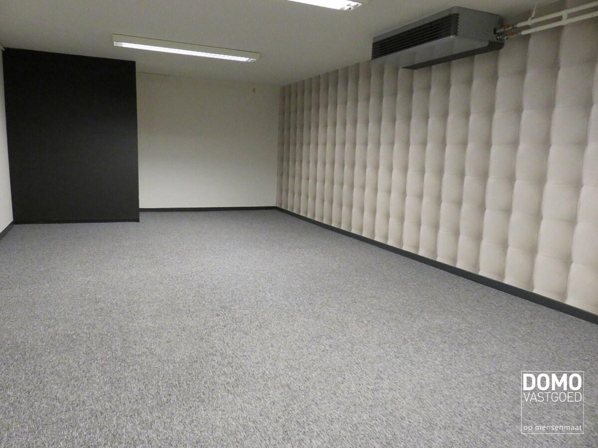 GUNSTIG GELEGEN OPBRENGSTEIGENDOM TE HASSELT 