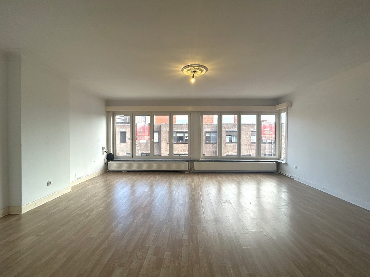 Ruim appartement met 3 slpk. in het centrum van Geel 
