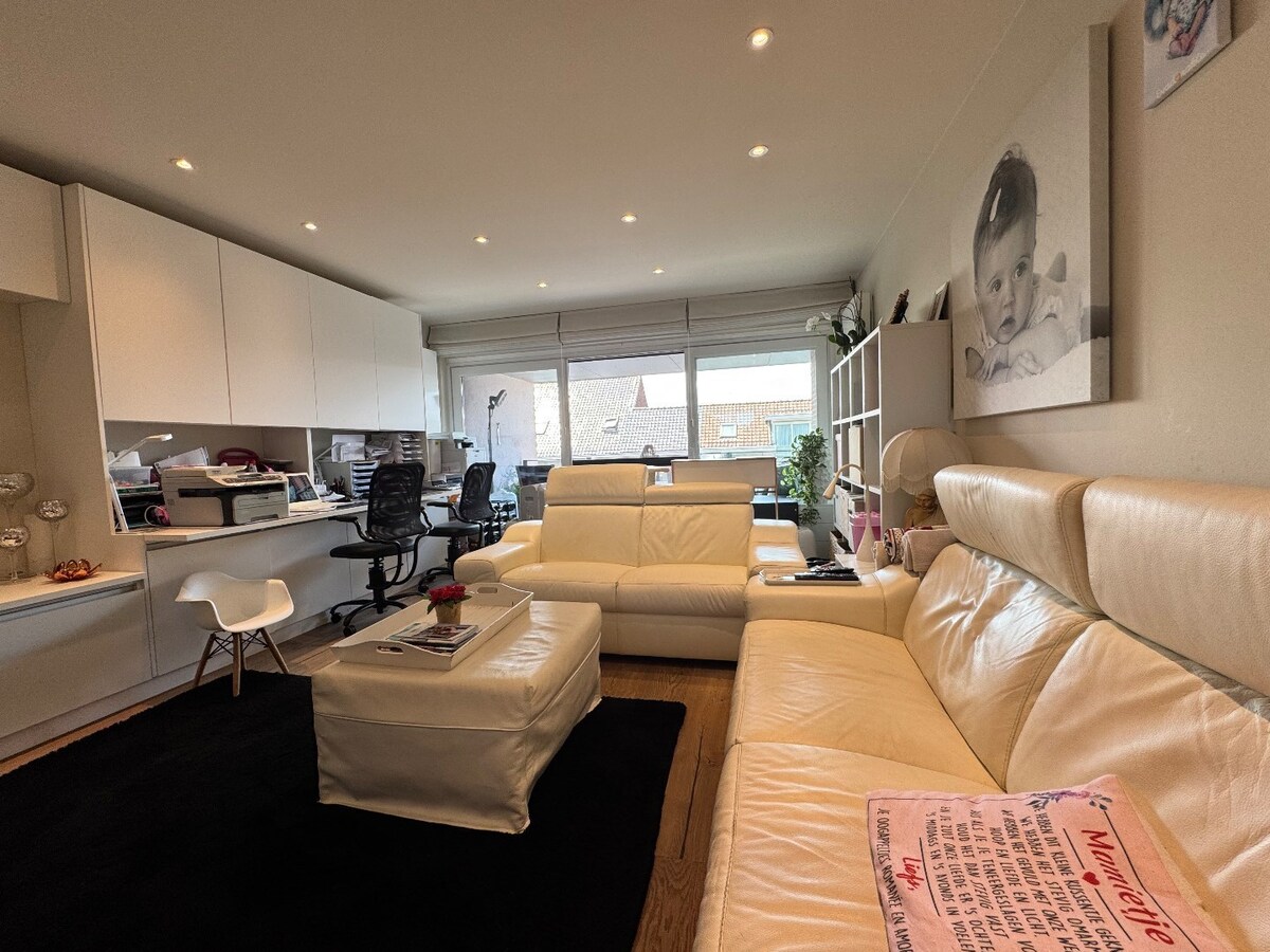 Standaard appartement met 2 slaapkamers in Torhout, bouwjaar 2015, bewoonbare oppervlakte 100.00 