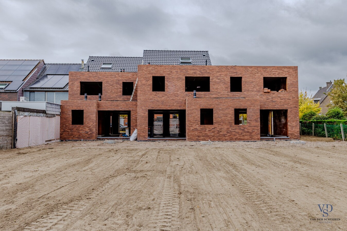 3 nieuwbouwwoningen te Eine 
