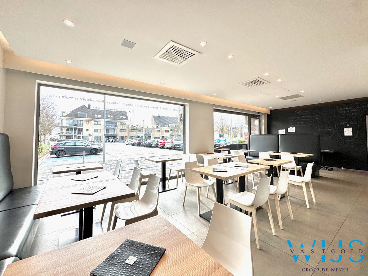 Instapklaar handelspand/lunchzaak in hartje Wachtebeke ! 