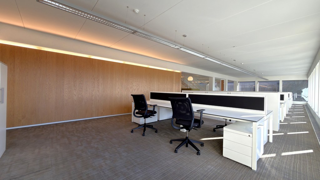 Volledig uitgeruste kantoren te huur langs E313 te Wommelgem