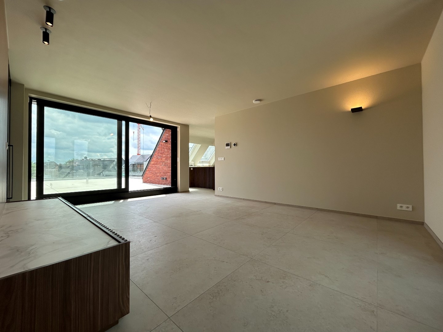Prachtig dakappartement met 2 slaapkamers, nabij de markt van Geel! 
