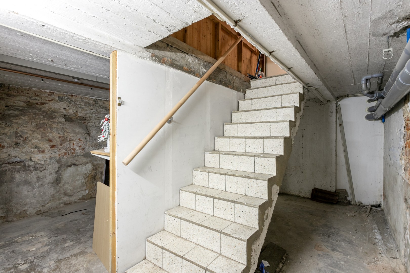 Duplexappartement in het hart Halle te koop met 2 slpks 