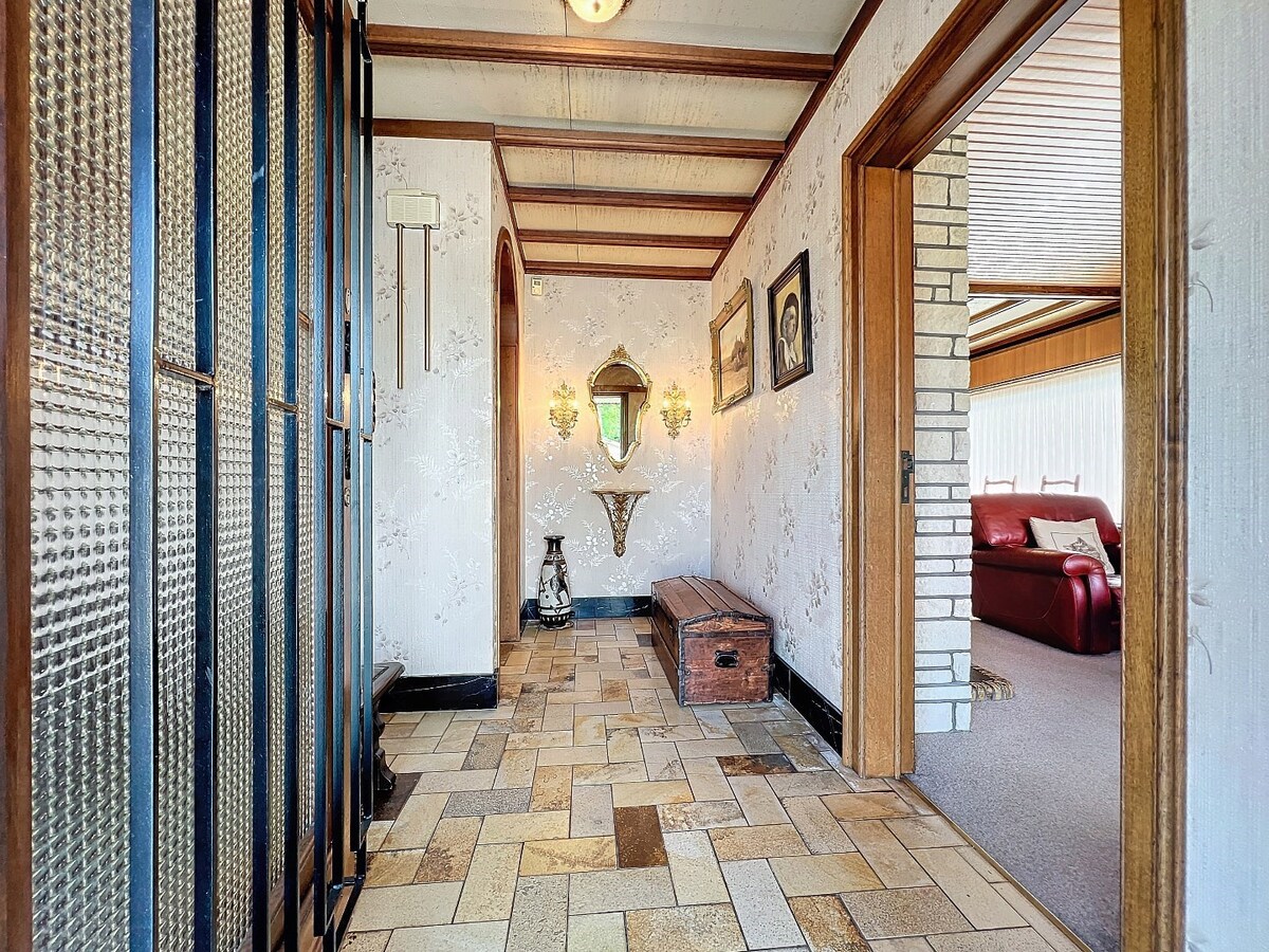 Charmante laagbouwwoning in rustige woonwijk te Hillegem 