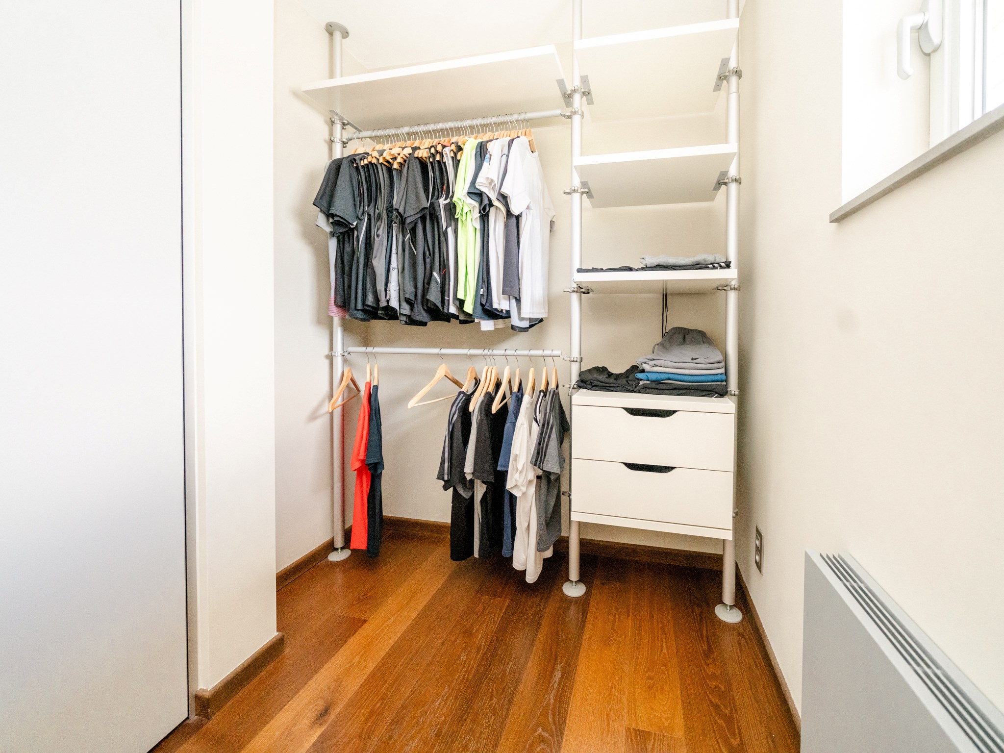 Moderne nieuwbouwvilla met zicht op groen 