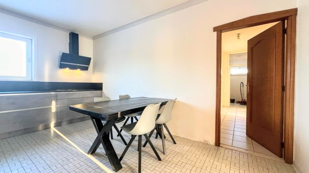 Ruime, gerenoveerde bungalow op perceel van 1032 m² 