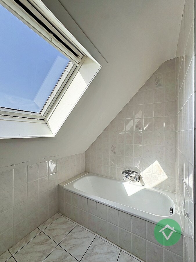 Woning met 3 slaapkamers en garage te Ichtegem 