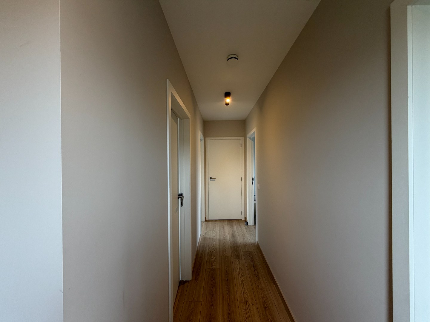 Moderne gezinswoning met tuin in Oostrozebeke met 3 slaapkamers, garage 