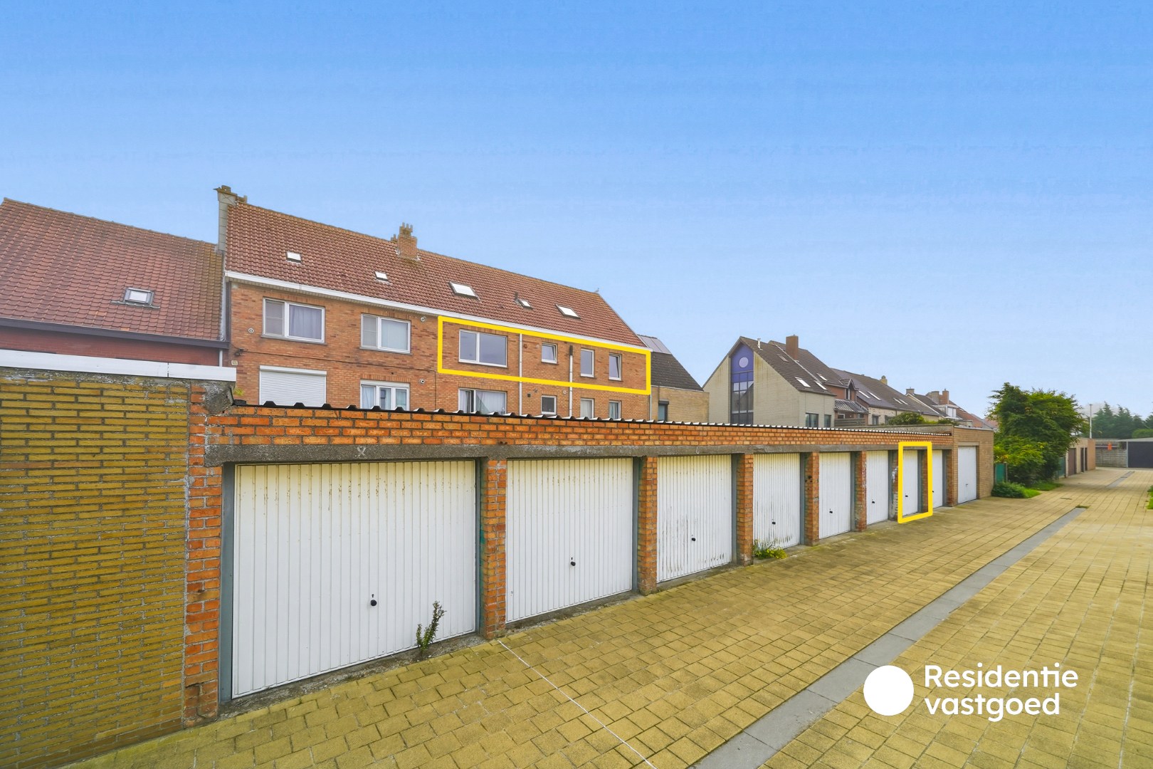 Instapklaar  2 slaapkamer appartement te Bredene 
