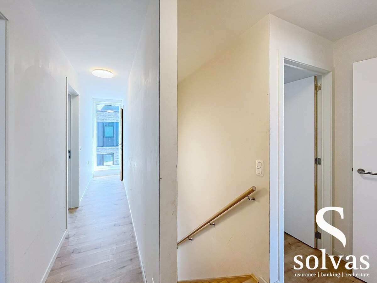 Nieuwbouwwonining met 4 slaapkamers in hartje Aalter op toplocatie. 