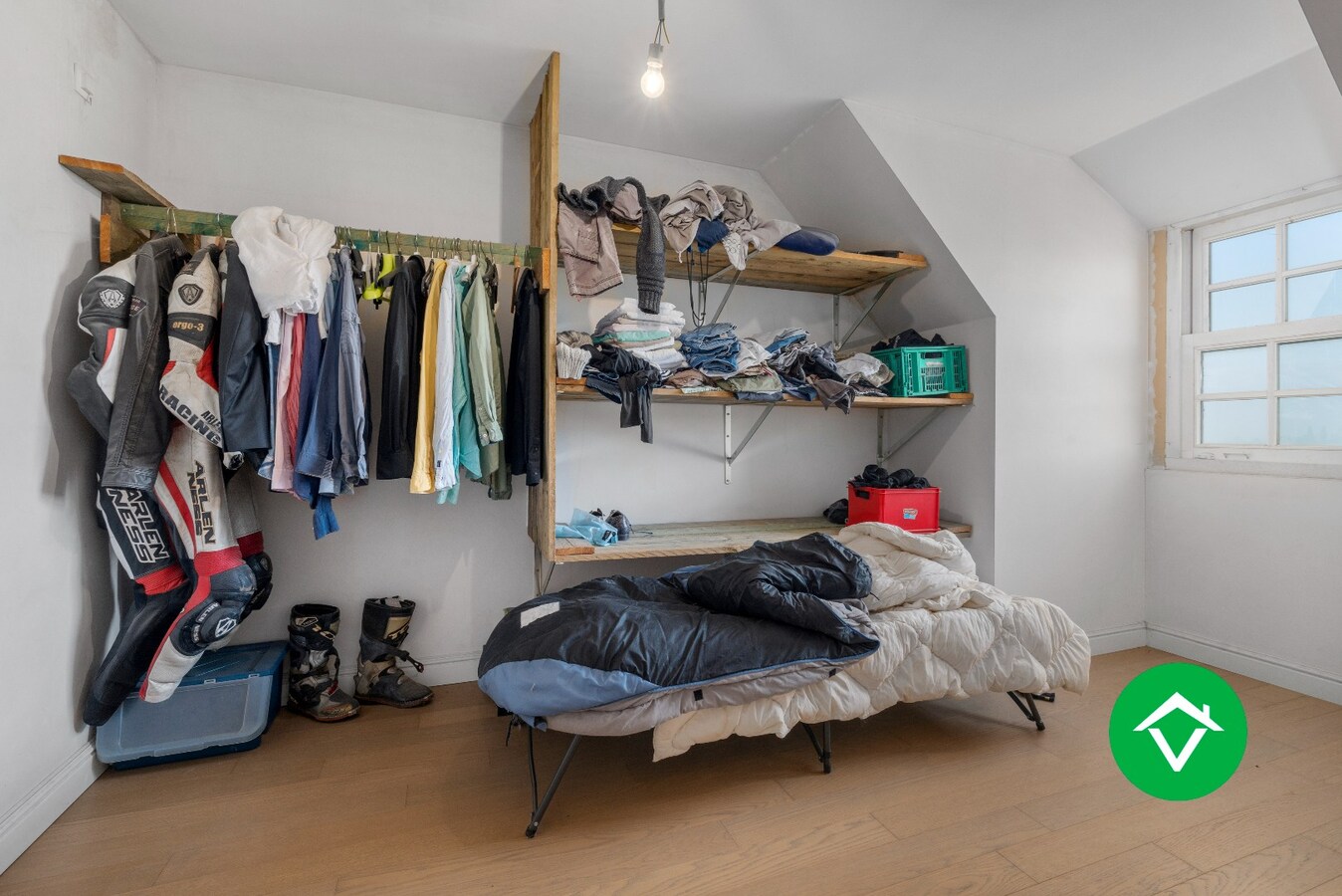 Charmante landelijke woning met drie slaapkamers, ruime garage en prachtig vergezicht te Bovekerke (Koekelare) 