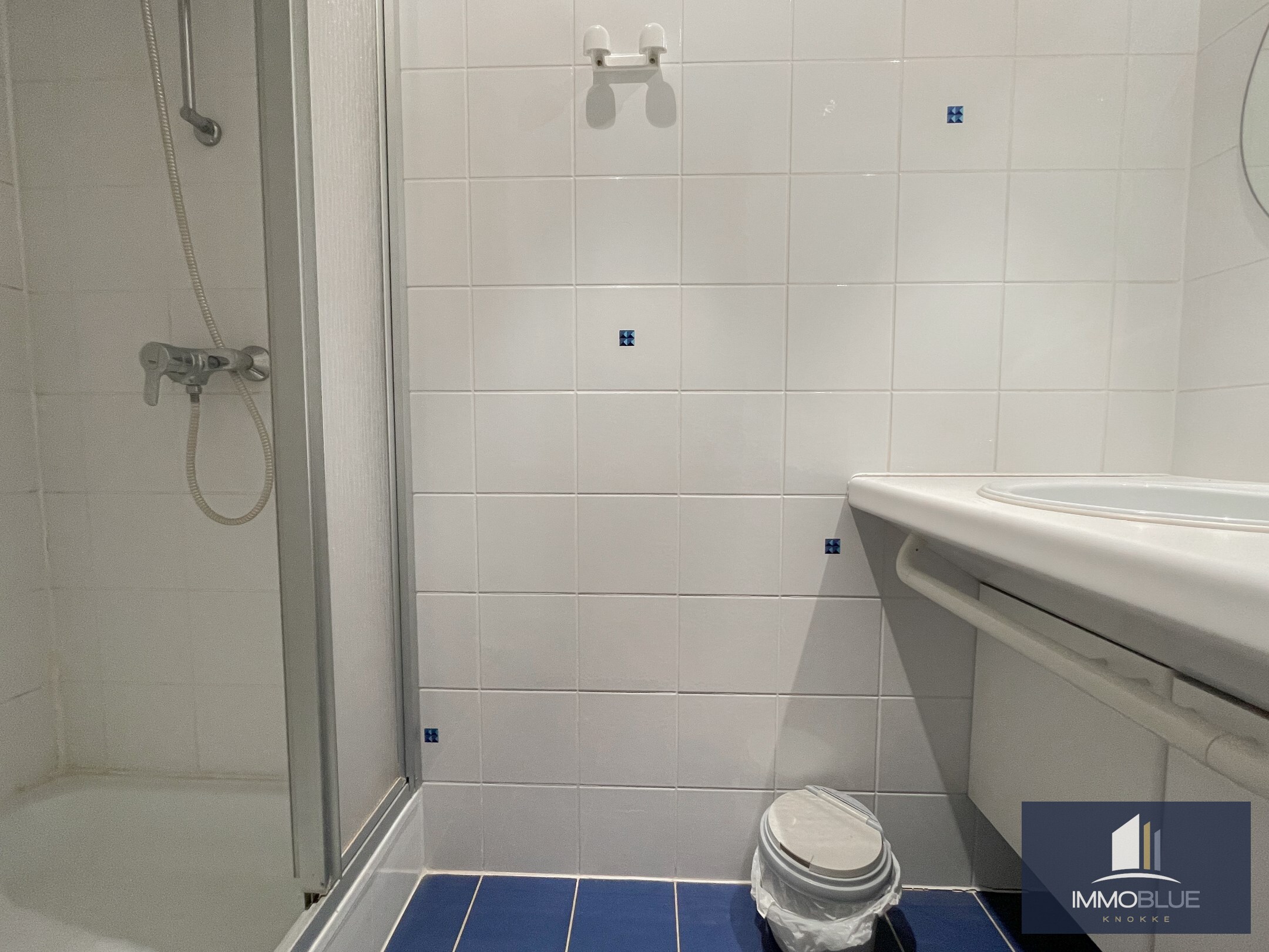 Appartement prêt à emménager situé sur la Place du Phare. 