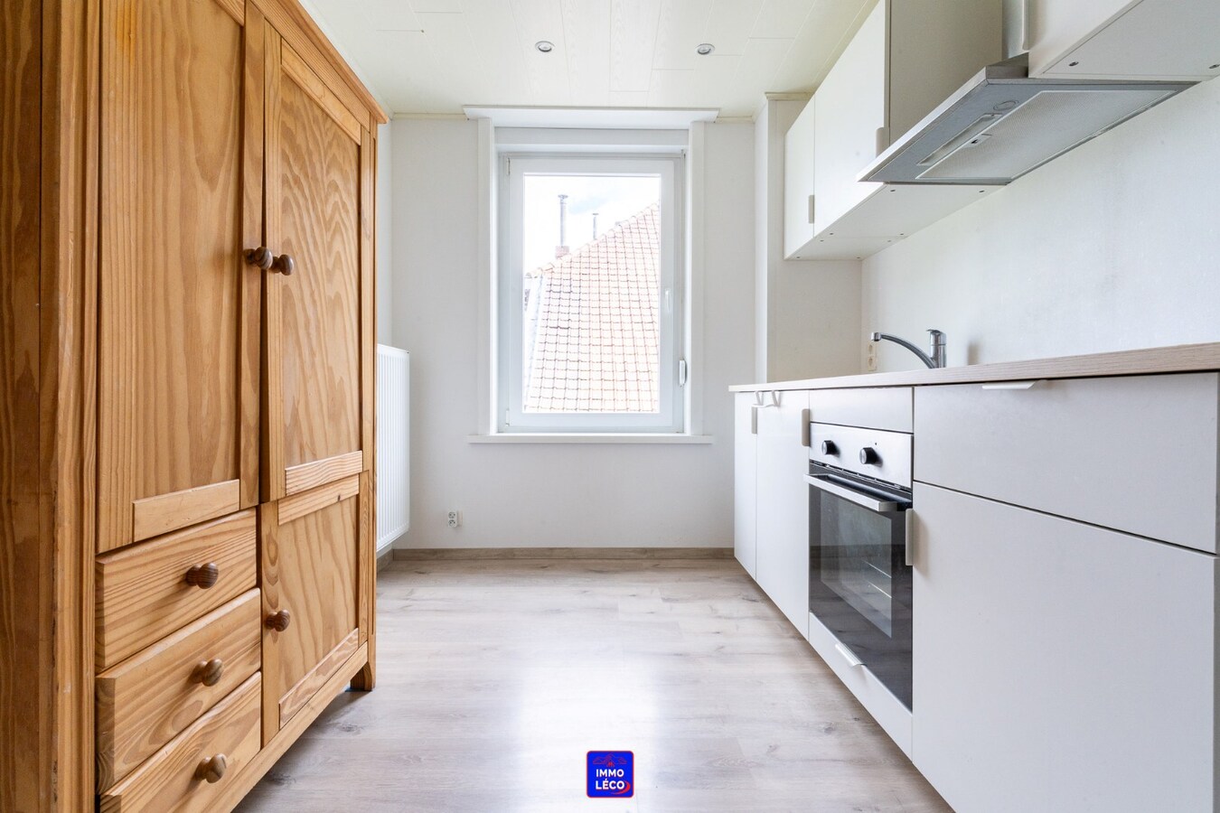 Appartement TRIPLEX trois chambres avec entrée indépendante et garage 