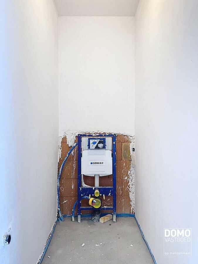 MODERNE NIEUWBOUWWONING CASCO PLUS MET 3 SLAAPKAMERS 