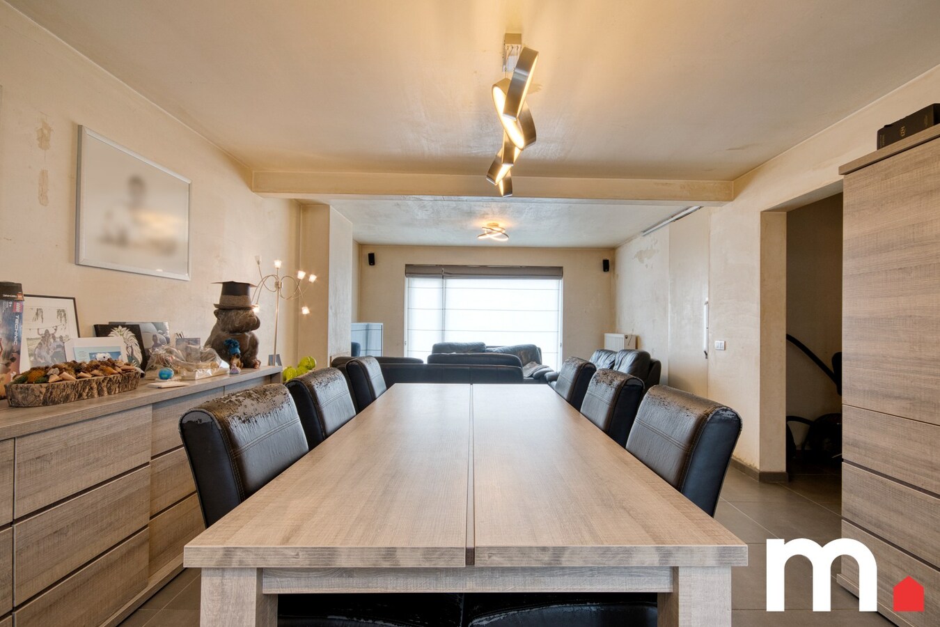 HOB op 734m² met uitweg achteraan EPC B  en multifunctionele ruimte van 48m² te Izegem! 