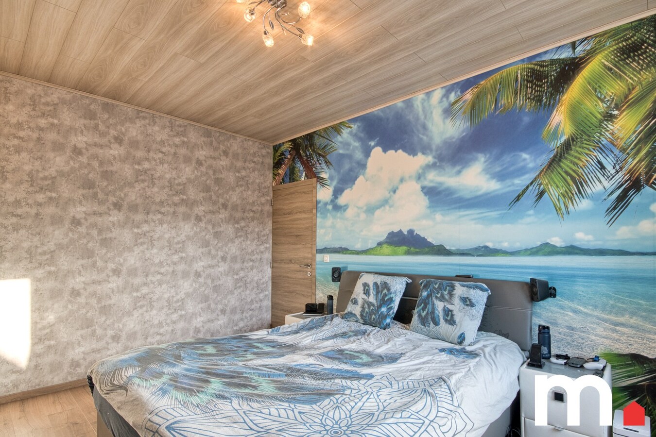 Instapklare woning te Kuurne op 405 m² met 4 Slaapkamers en inpandige dubbele garage! 