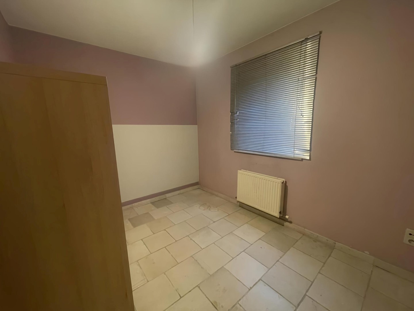 Gelijkvloersappartement te huur met twee slaapkamers en gezellig tuintje te Geel! 