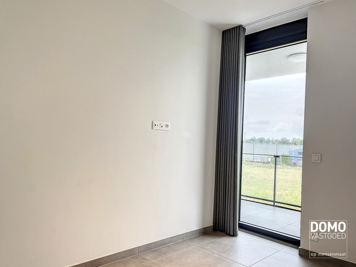 MODERN APPARTEMENT MET TERRAS, LIFT EN 2 SLAAPKAMERS IN DIEPENBEEK 