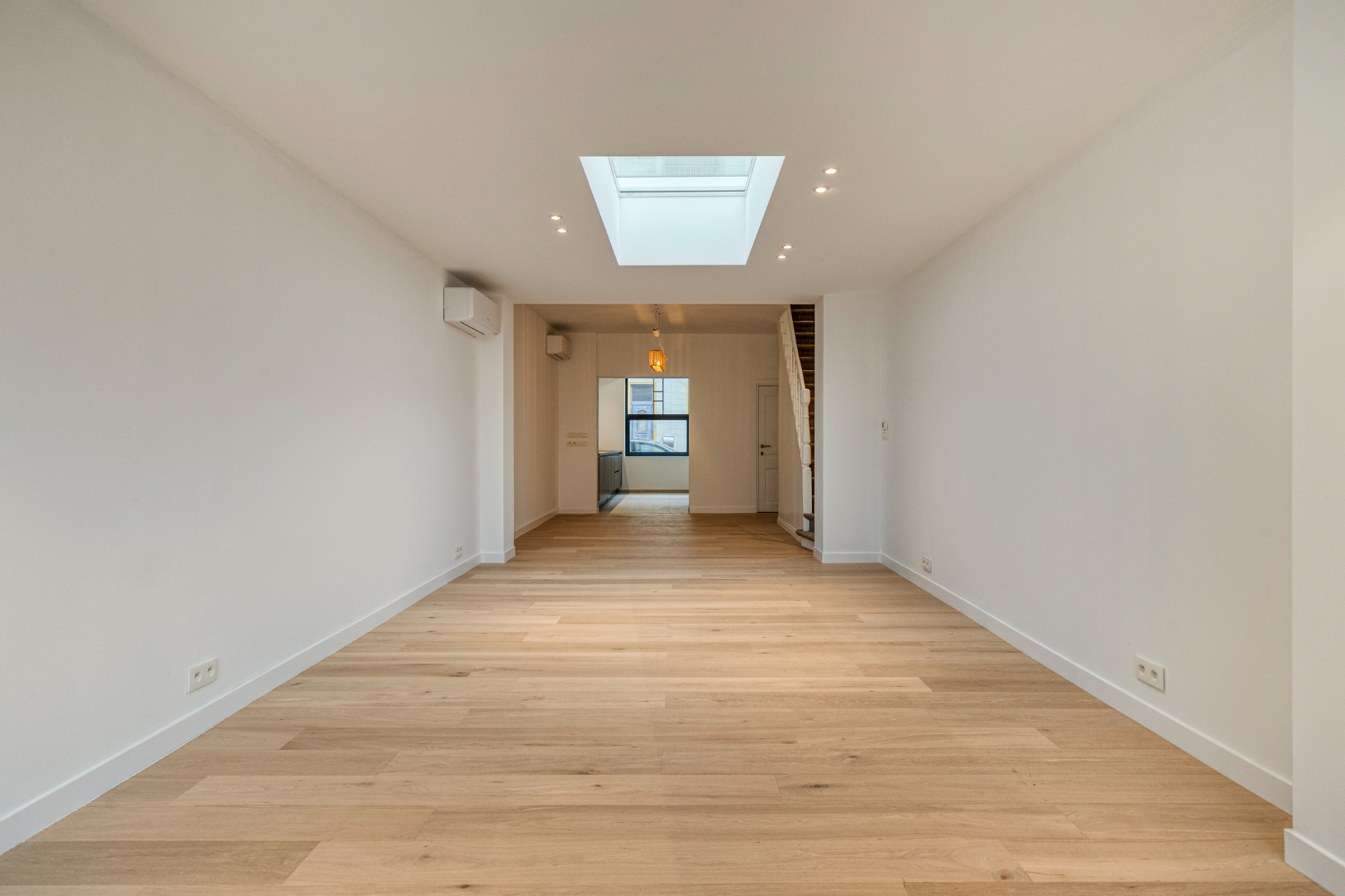 In 2026 volledig gerenoveerde woning in rustige straat - EPC A 