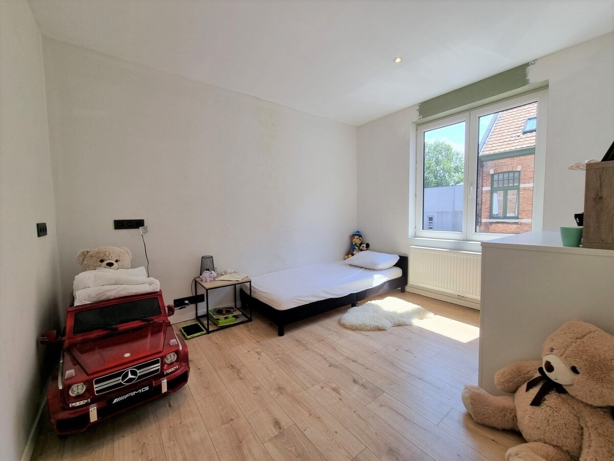 Knap gerenoveerde gezinswoning vlakbij het strand te Heist 