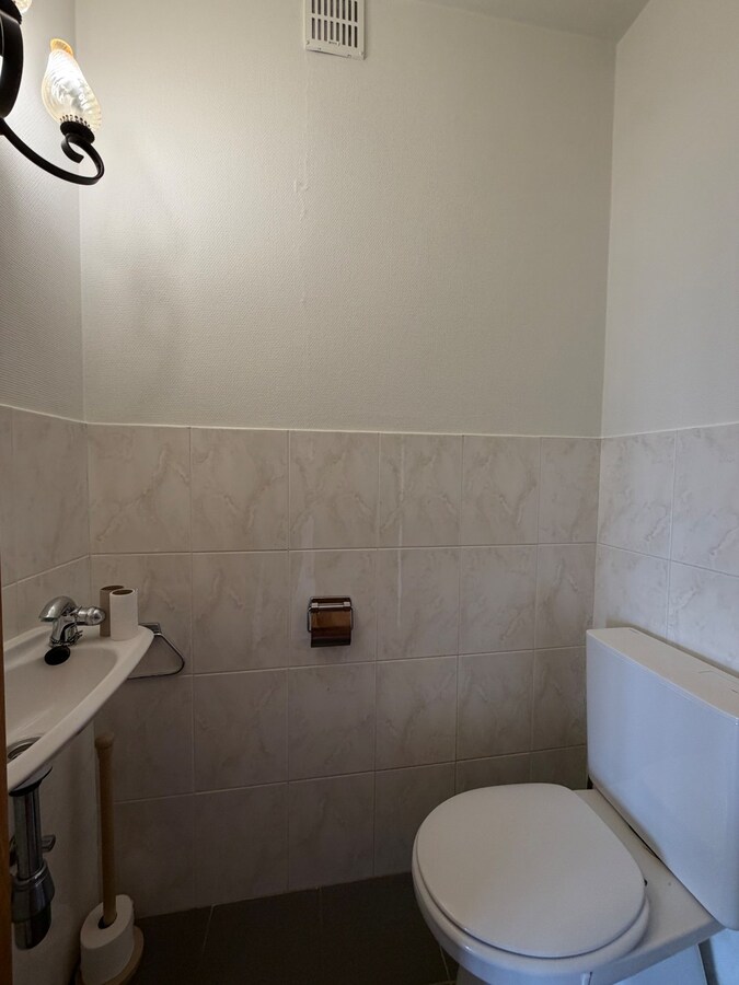 Ruim duplex-appartement met 2 terrassen in hartje Gavere 