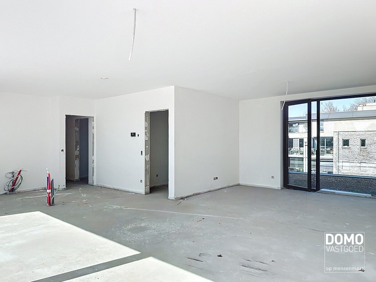 KNAP ARCHITECTURAAL WOONPROJECT IN HET CENTRUM VAN KERMT 
