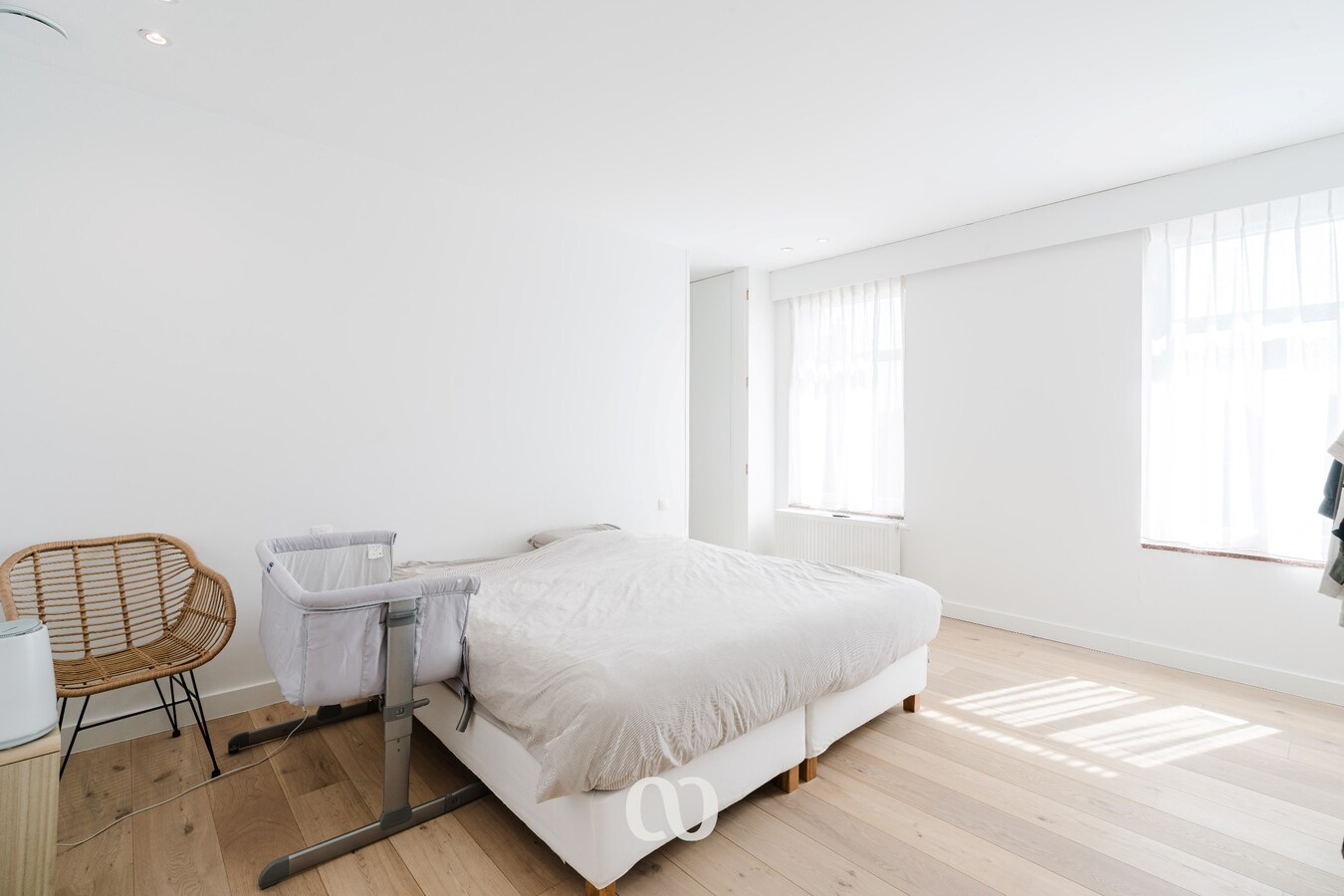 Prachtig gerenoveerde gezinswoning met 4 slaapkamers in Kruisem 