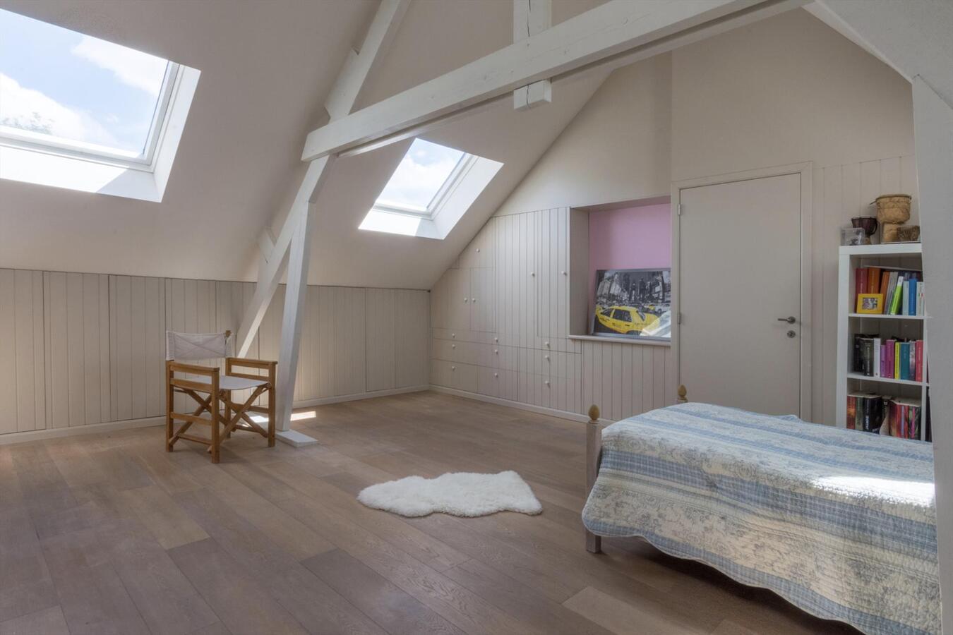 Instapklare woning met zonnige tuin op toplocatie 