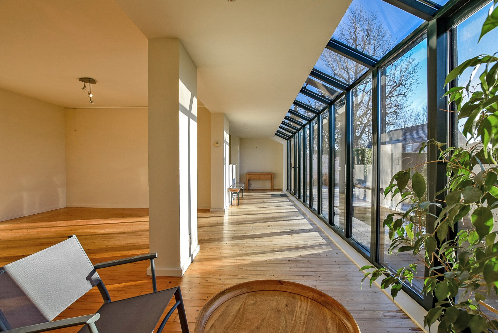 Prachtige open bebouwing met onderhoudsvriendelijke tuin te Oostduinkerke op 642 m². 