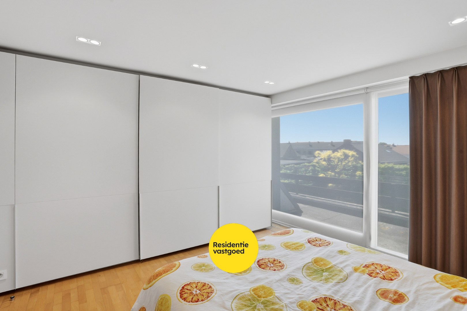Alleenstaande woning met zonnige tuin op 980 m² 