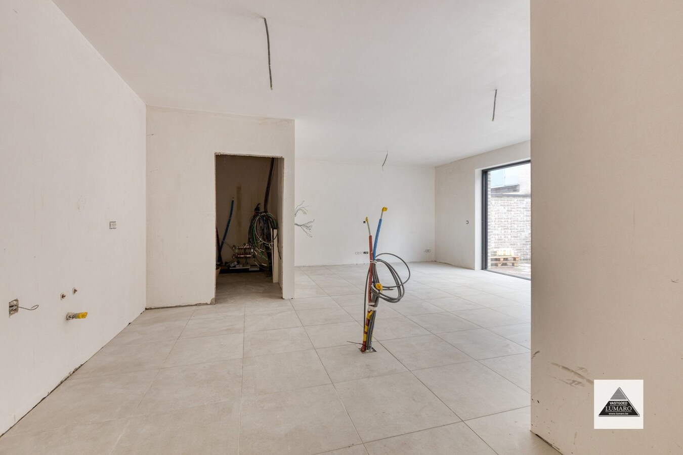 Nieuwbouw woning met 4 slaapkamers 