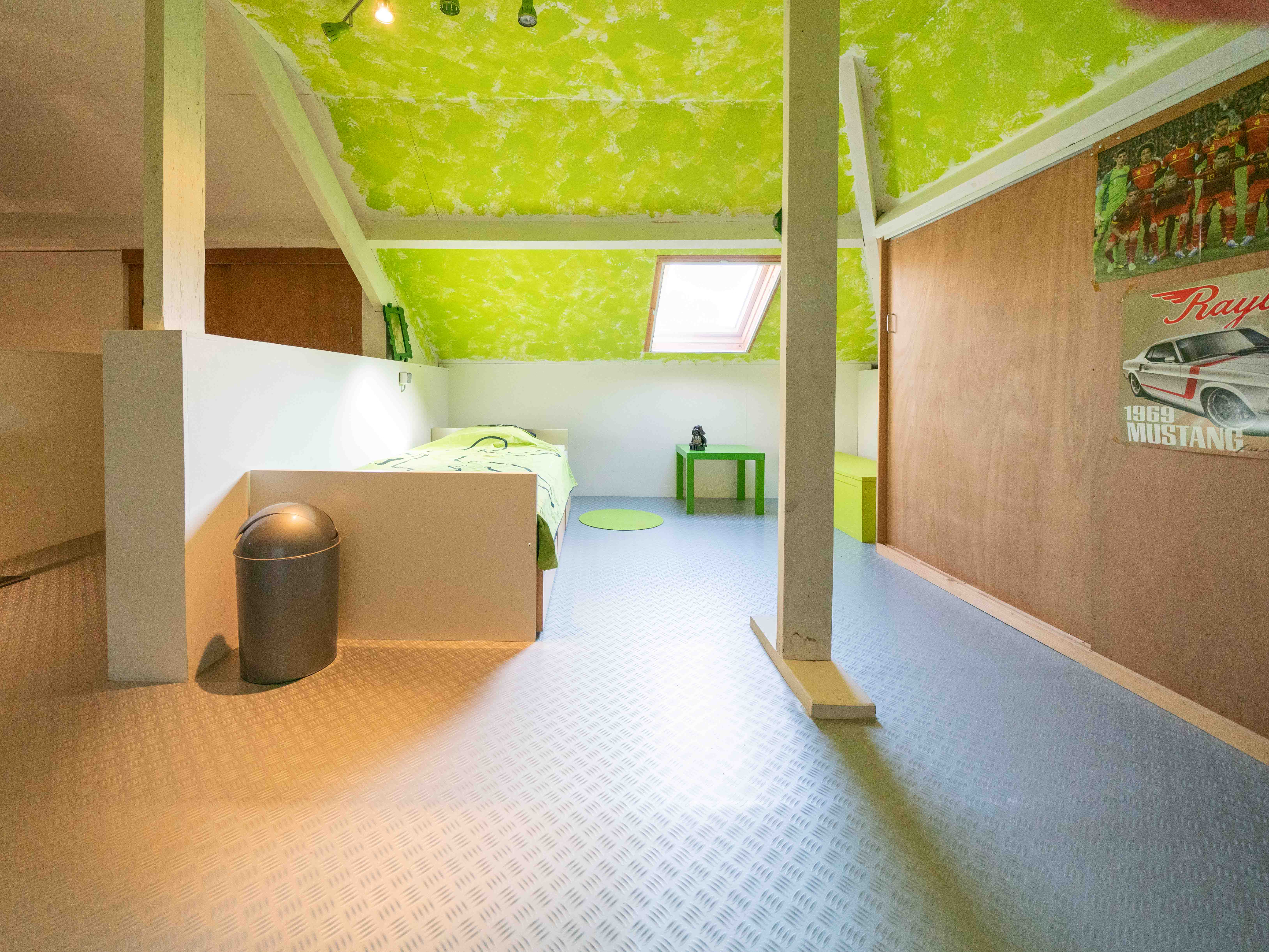 Volledig gerenoveerde woning in rustige woonwijk 