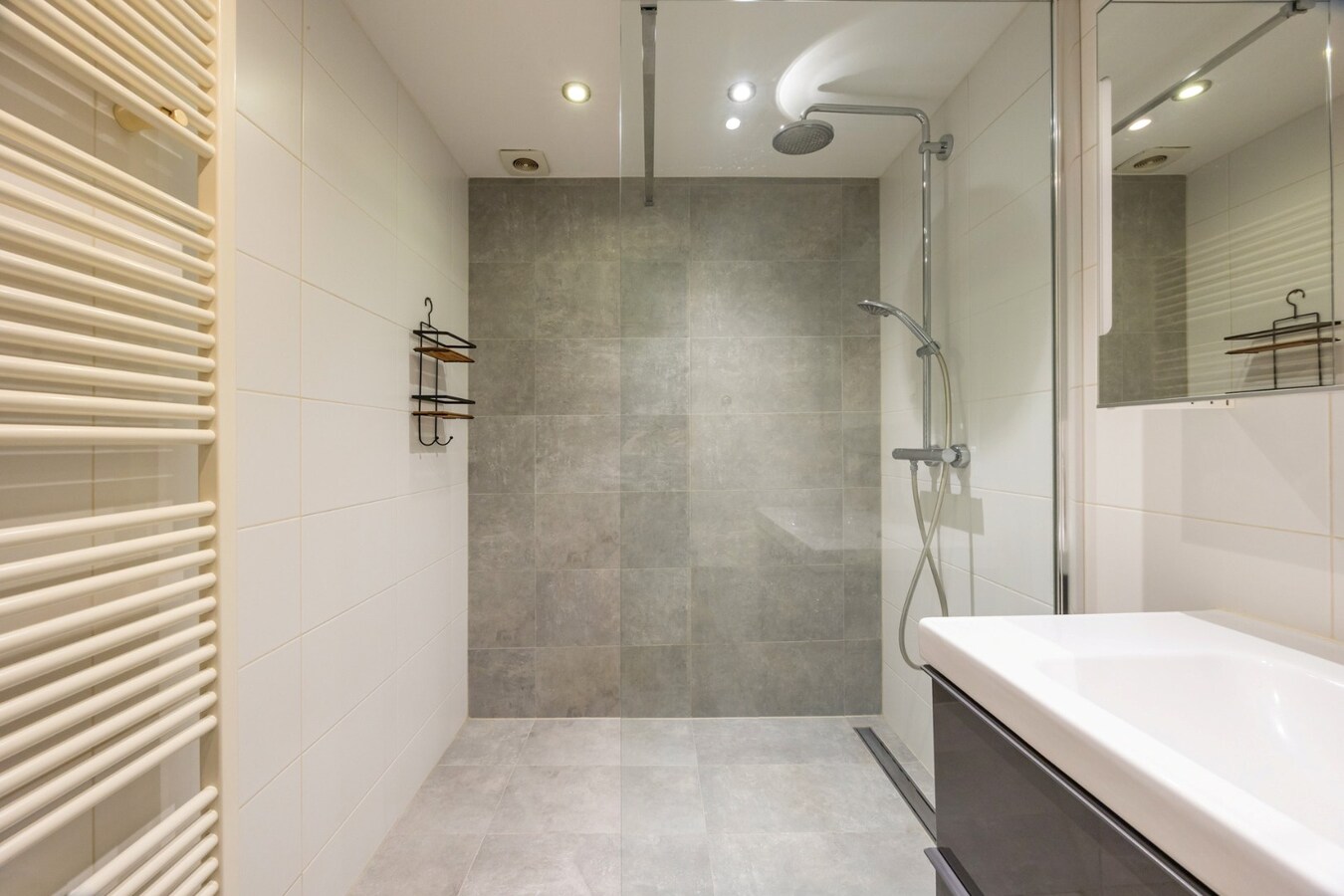 Instapklare ééngezinswoning met garage en tuin te Schilde! 