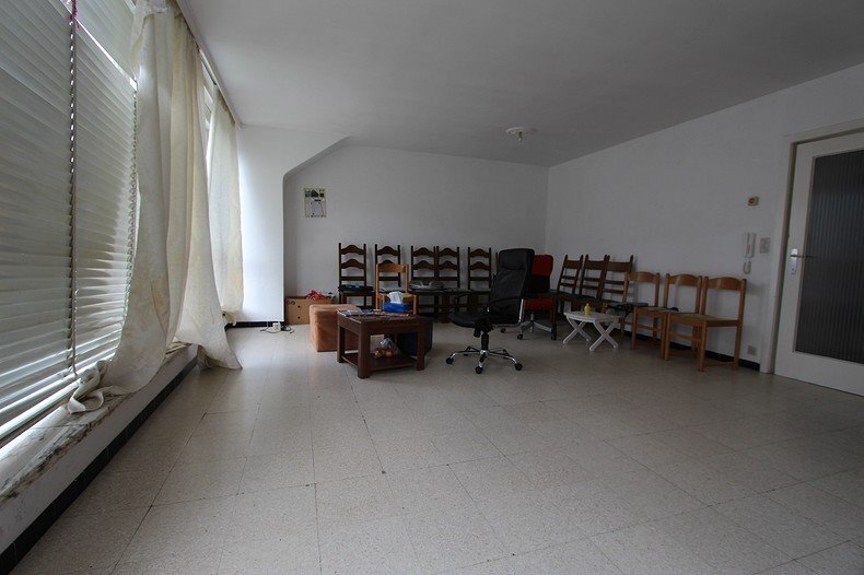 Appartement met 3 slaapkamers te Roeselare 