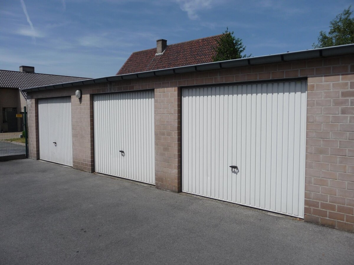 Verhuurd garage - Torhout