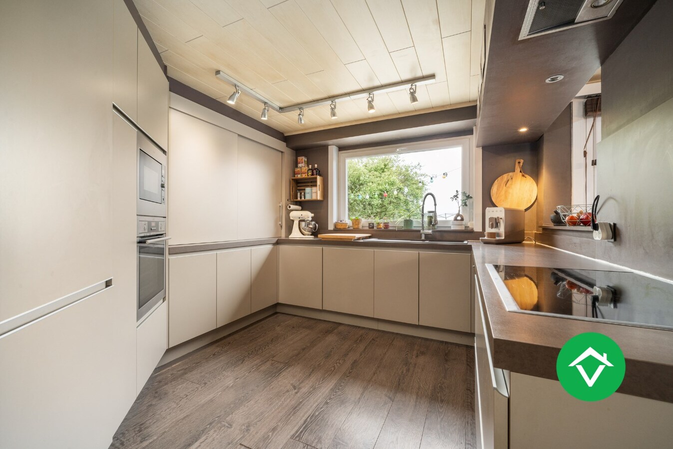 Woning met 4 slaapkamers en tuin te Gistel 