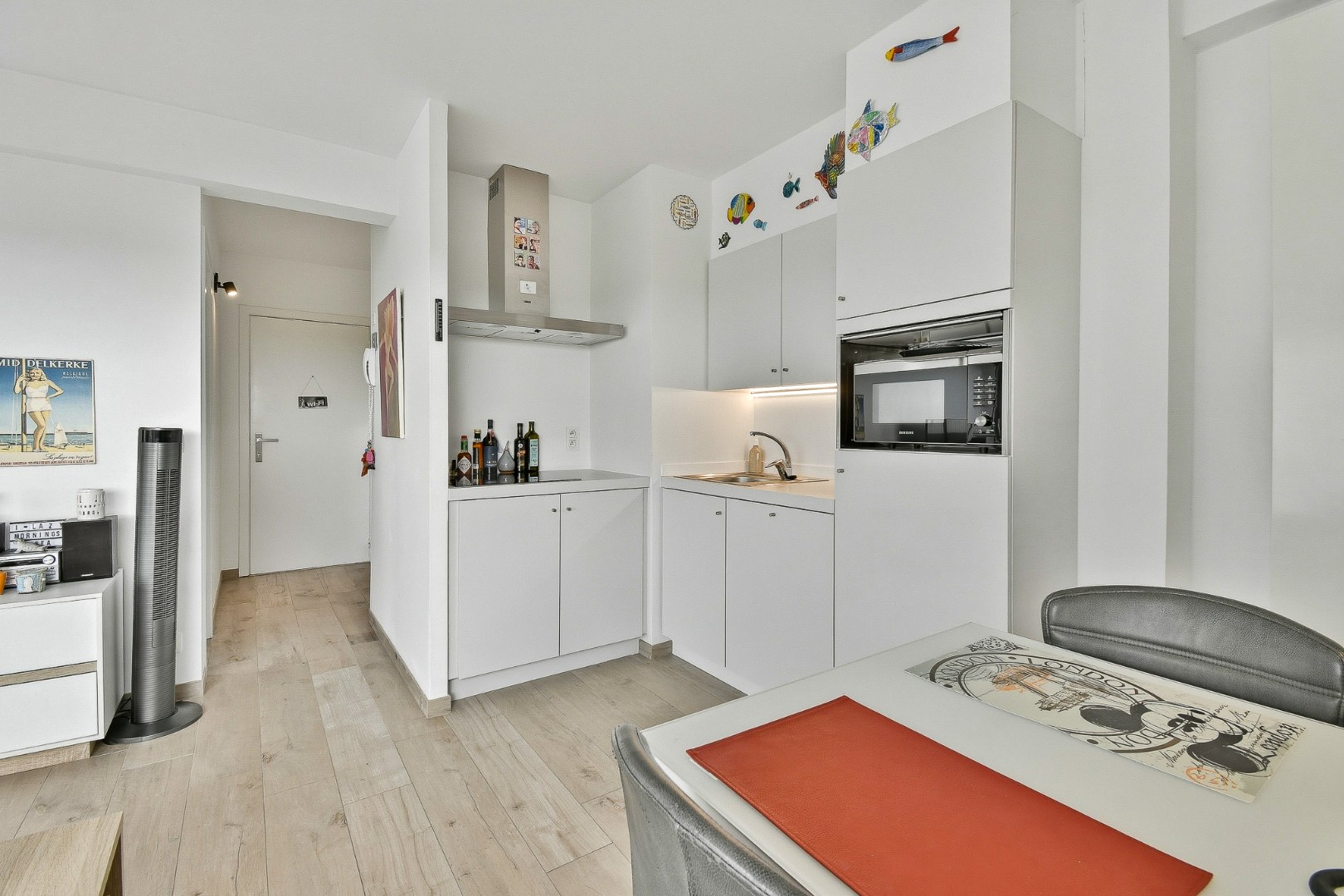 Appartement met zijdelings zeezicht en prachtig verzicht 