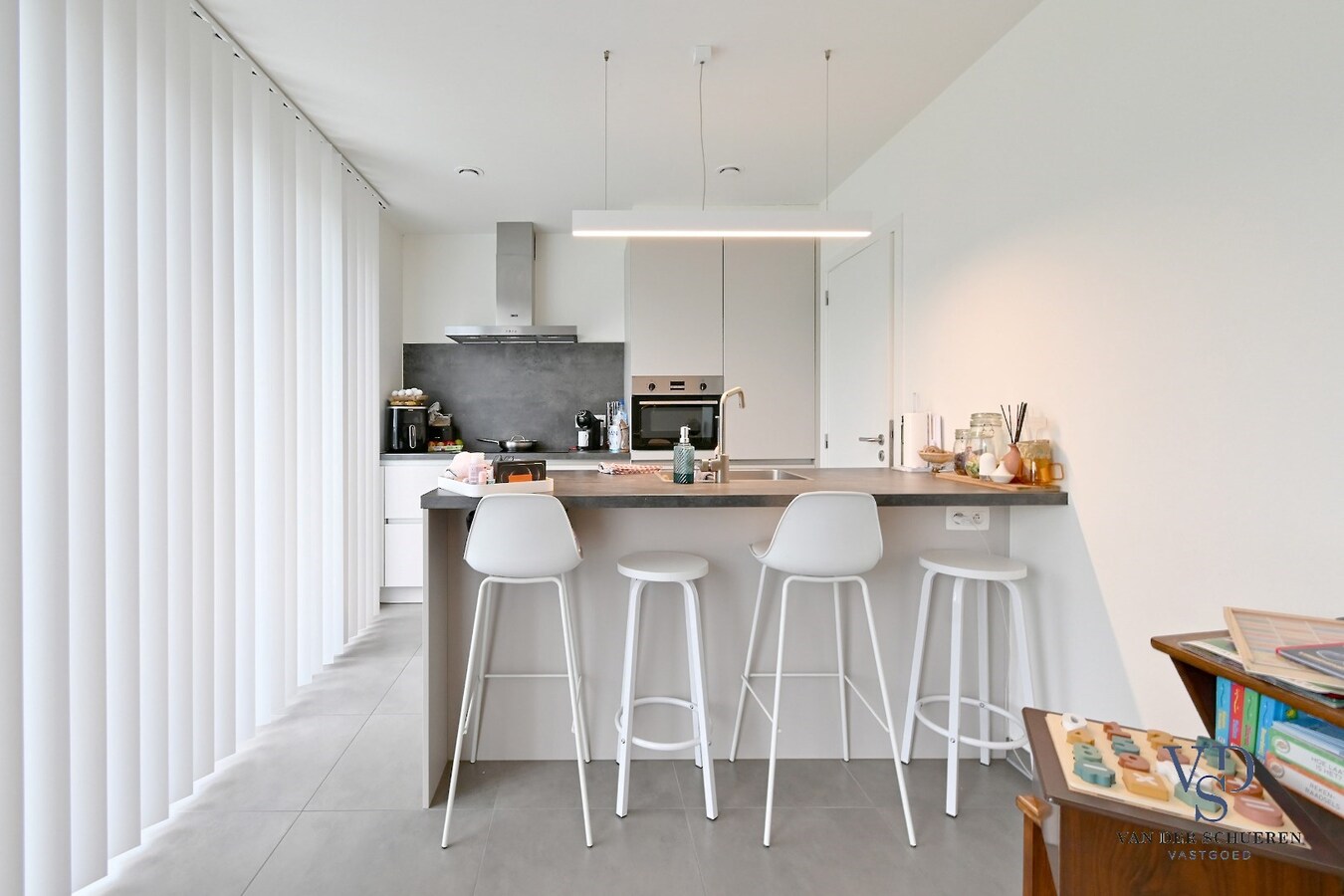 Unieke woning mét tuin in Eke. 