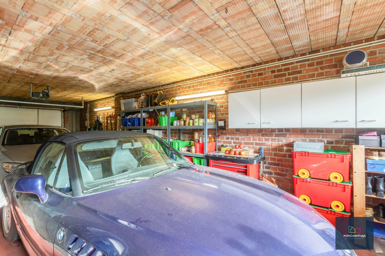 Goed onderhouden woning met lift (regio Planet Group Arena) 