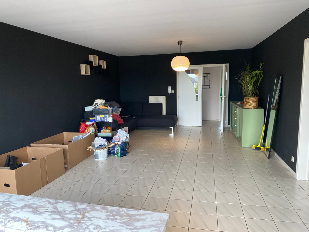 Mooi 2 slaapkamer appartement in centrum Zottegem 