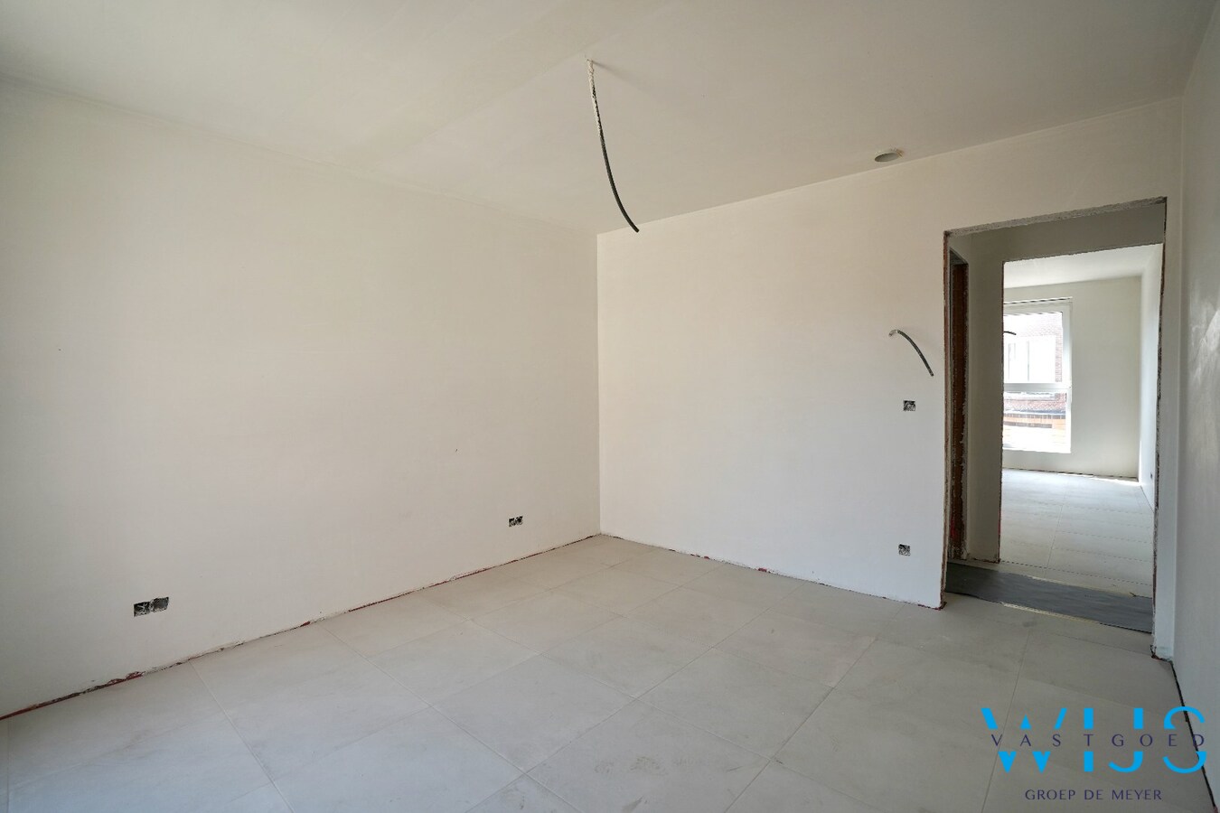Ruim hoekappartement met 3 slaapkamers en terras 