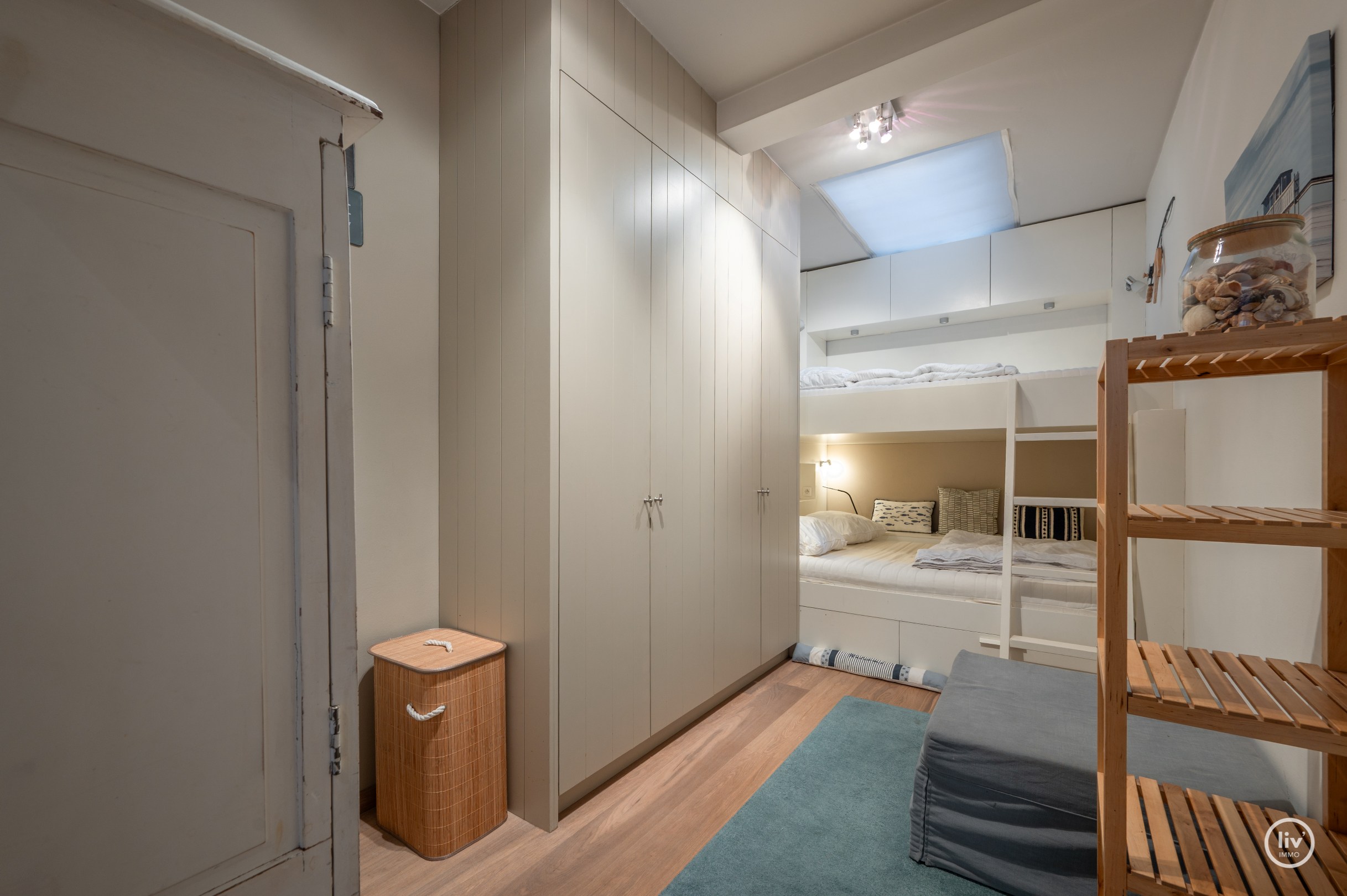 Gezellig appartement vlak bij de Lippenslaan met zicht op het groen. 