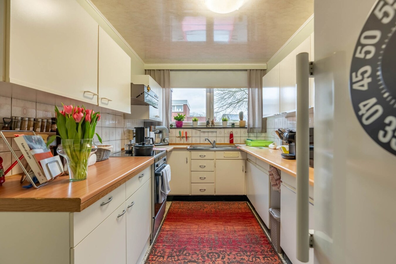 Ruime woning met 4 slaapkamers. 