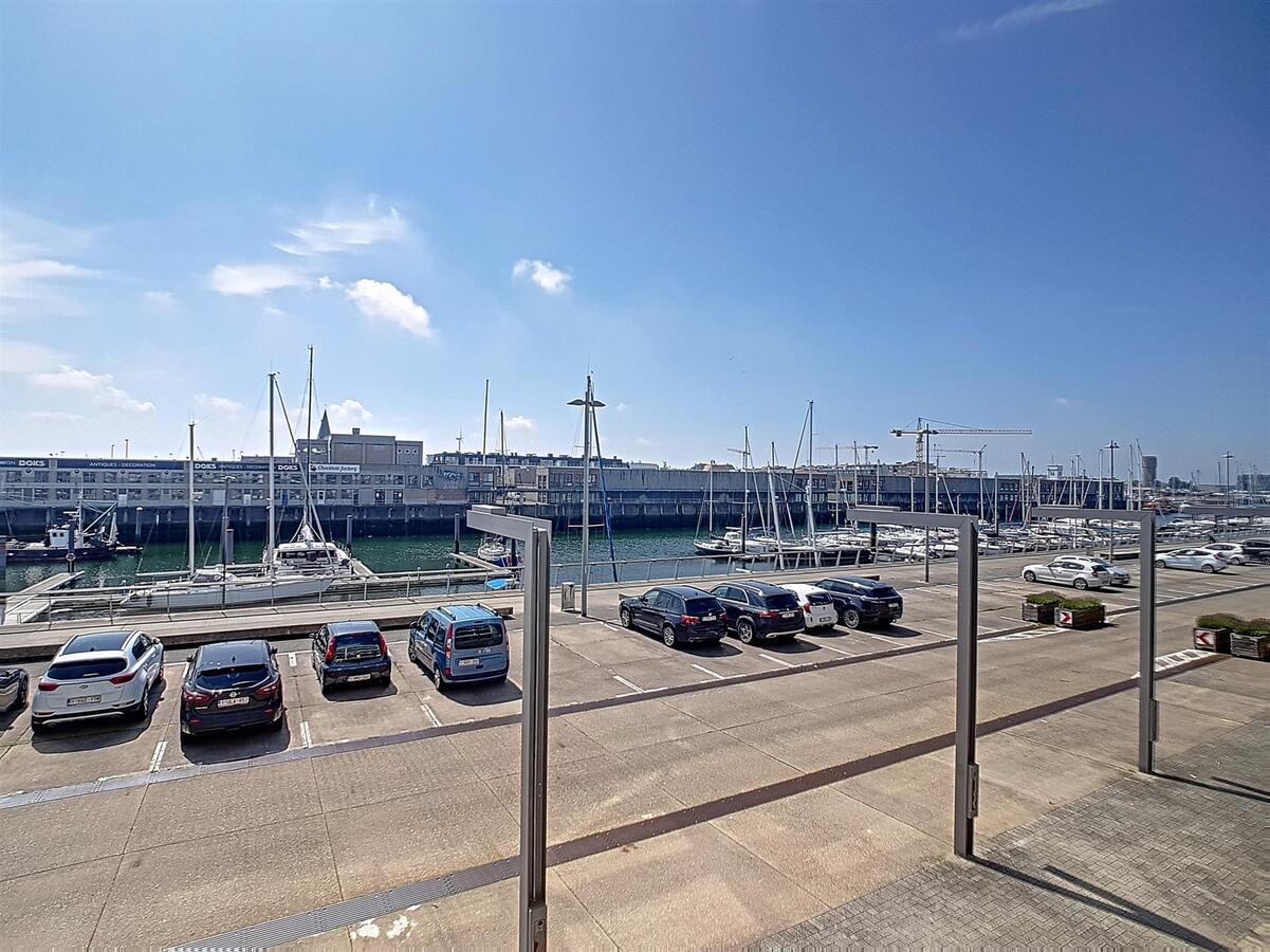 Zeer recent (°2017) woonappartement op de Rederskaai mét autostandplaats - Zeebrugge 