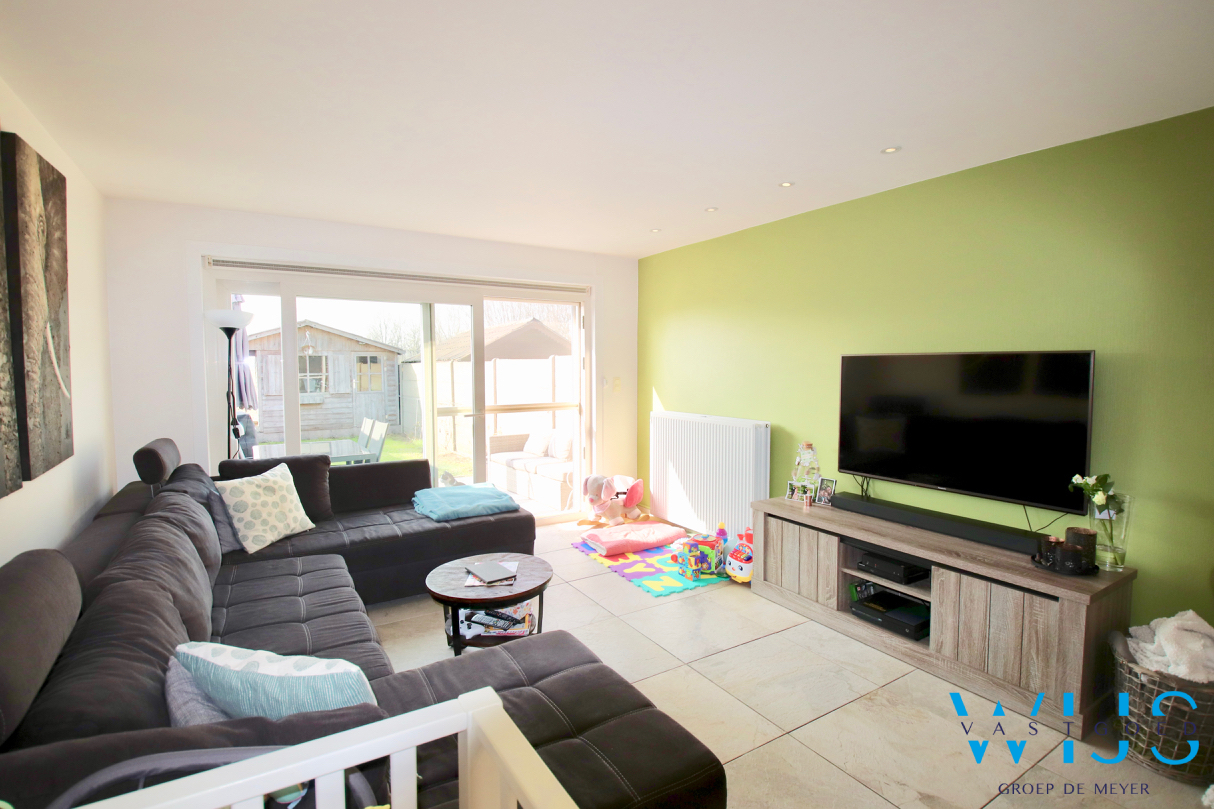 Instapklare en smaakvolle woning in hartje EEKLO 