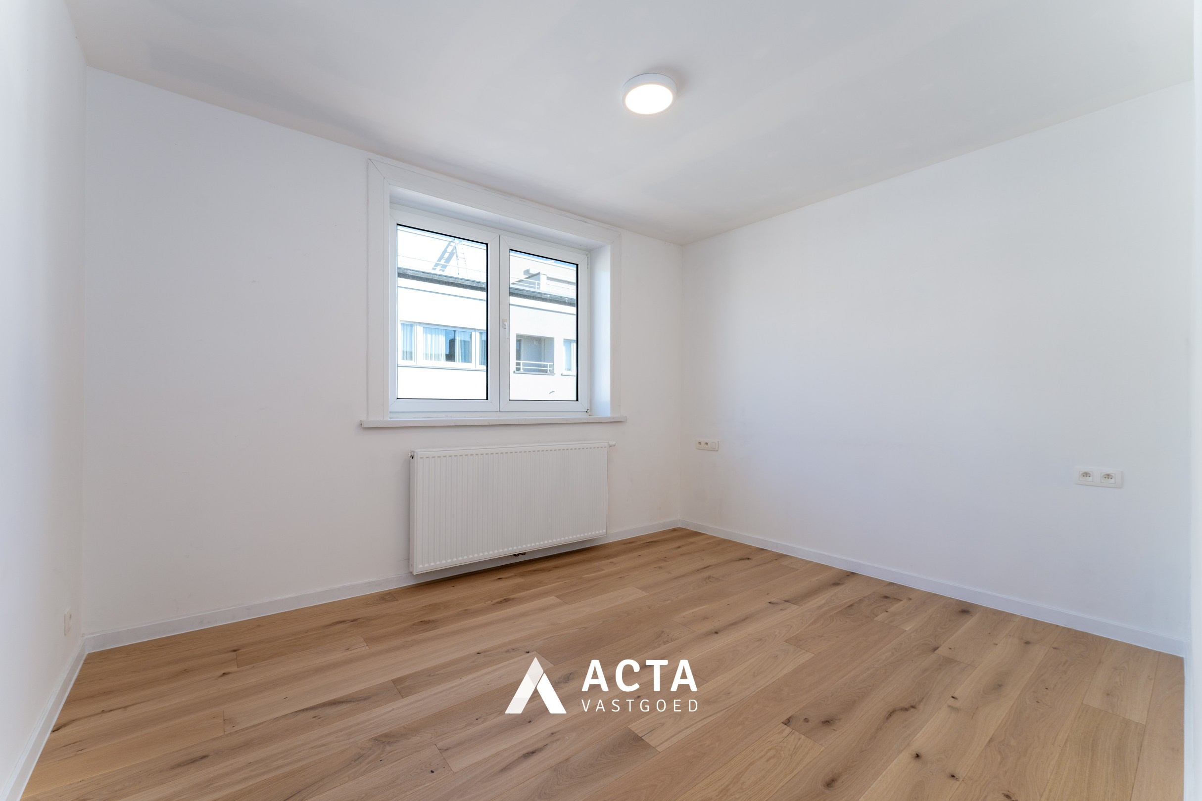 Recent gerenoveerd appartement met 2 slaapkamers 