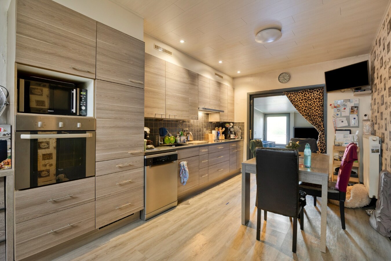 Gerenoveerde woning met 4 slaapkamers in Tienen - EPC label B 